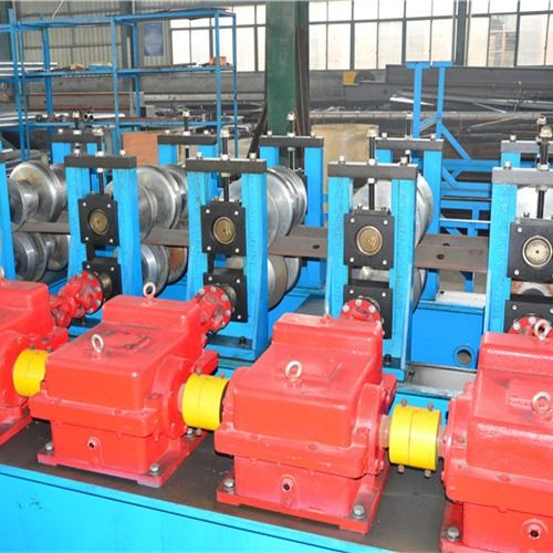 Heavy Duty Tri Beam And W Beam Guardrail Roll Forming Machine With High Speed